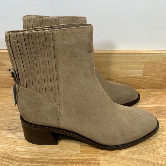 NEW Dolce Vita 7.5  Suede Linny H20 Heeled Bootie Tan Slip On 100% Waterproof‎ - Picture 1 of 9